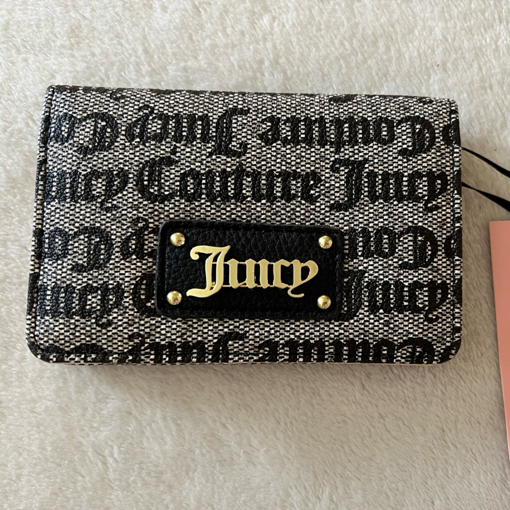 Juicy couture wallet!
